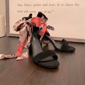 NWOB: Jeffrey Campbell high heeled sandals with scarf print ankle ties